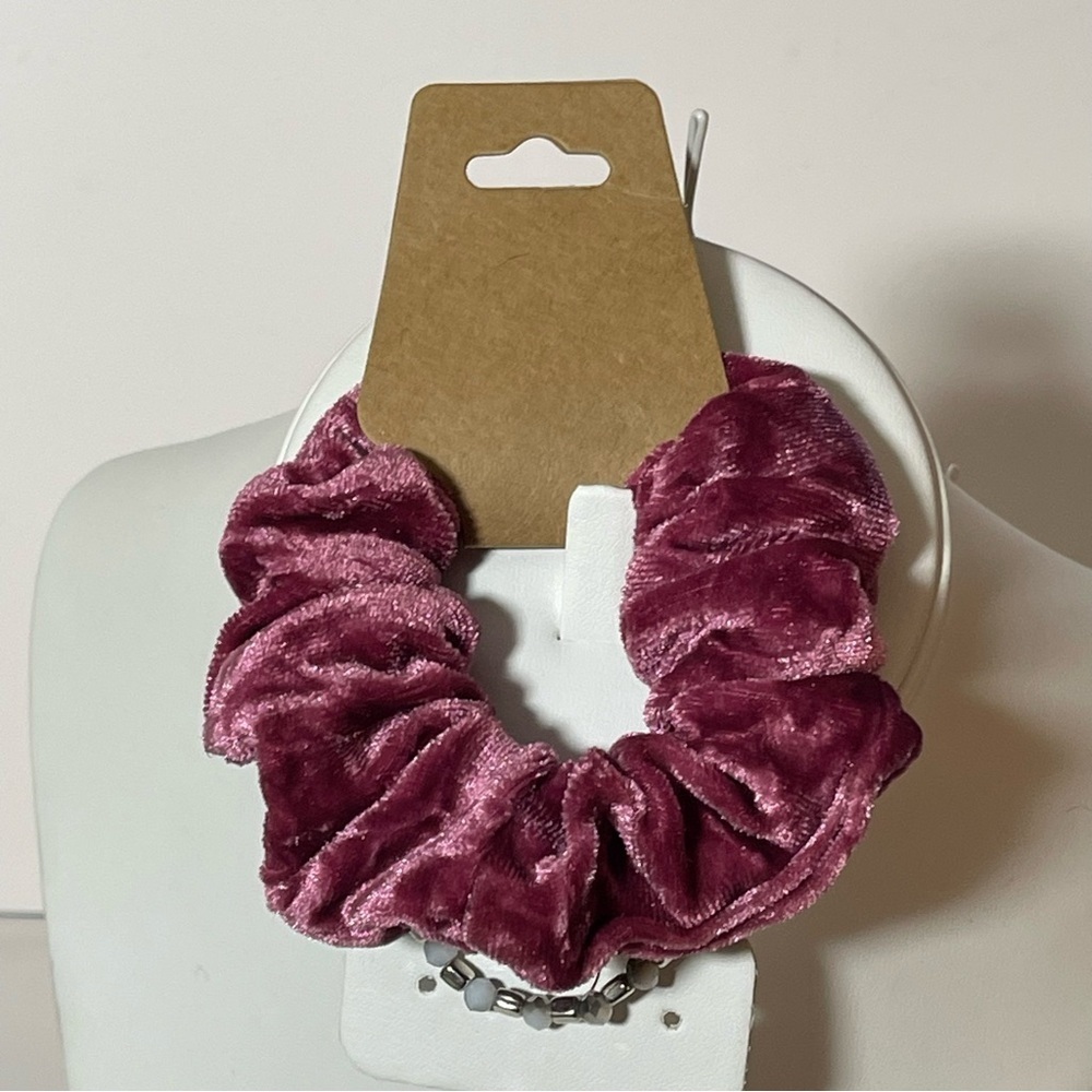 Handmade Black, White Adjustable Marbled Bracelet and matching Fuchsia S…​​​ - Picture 3 of 4